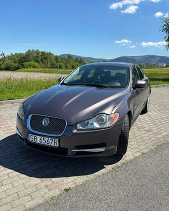 jaguar xf biała Jaguar XF cena 40000 przebieg: 201000, rok produkcji 2009 z Biała